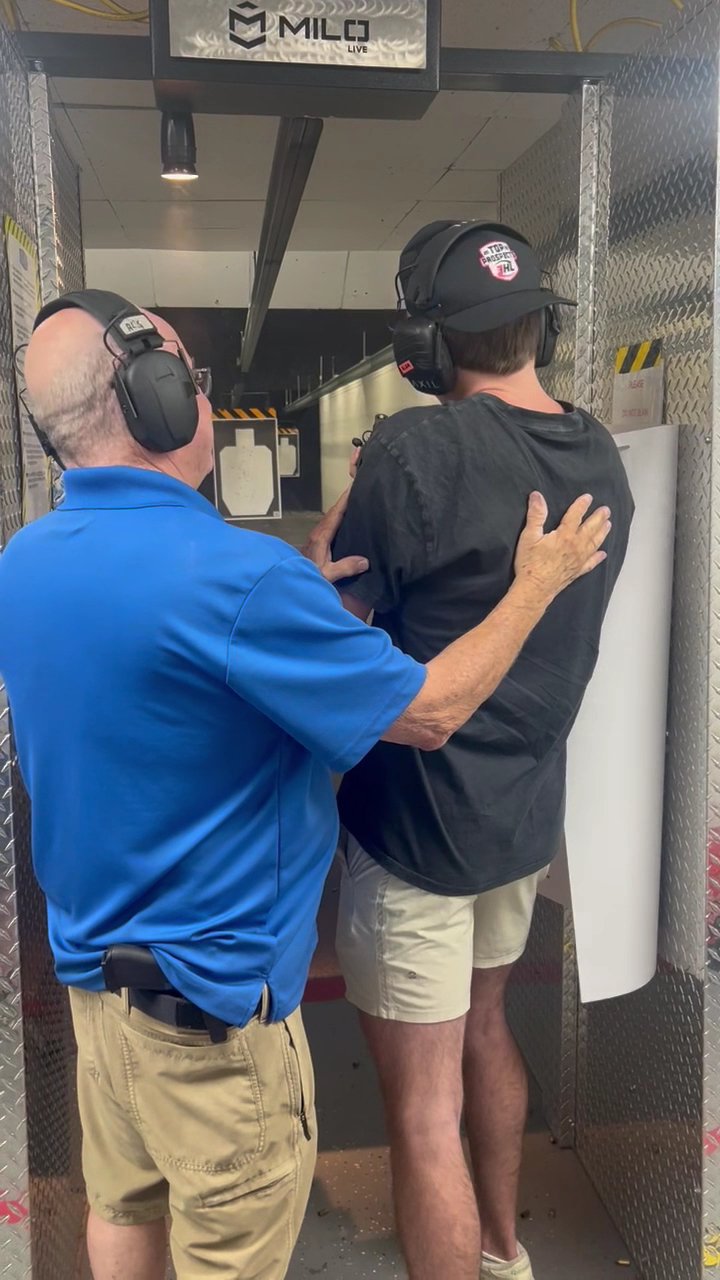 One-on-one coaching on the line at Guns 2 Ammo in Mesa.